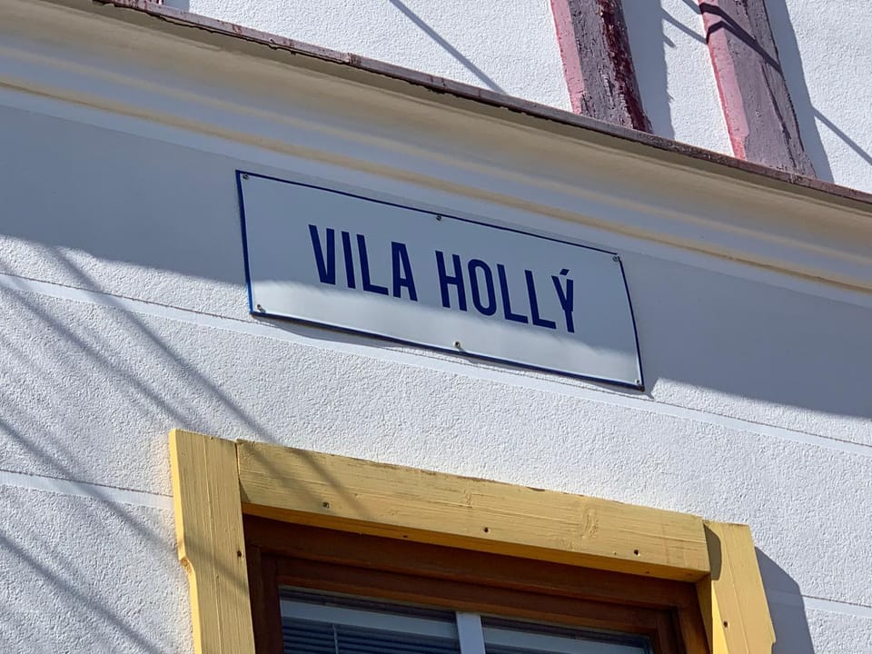 Property logo or sign