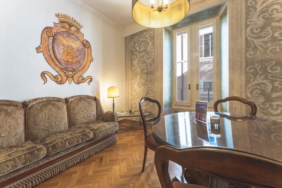 Palazzo Pamphili Lecca di Guevara Apartment in Rome