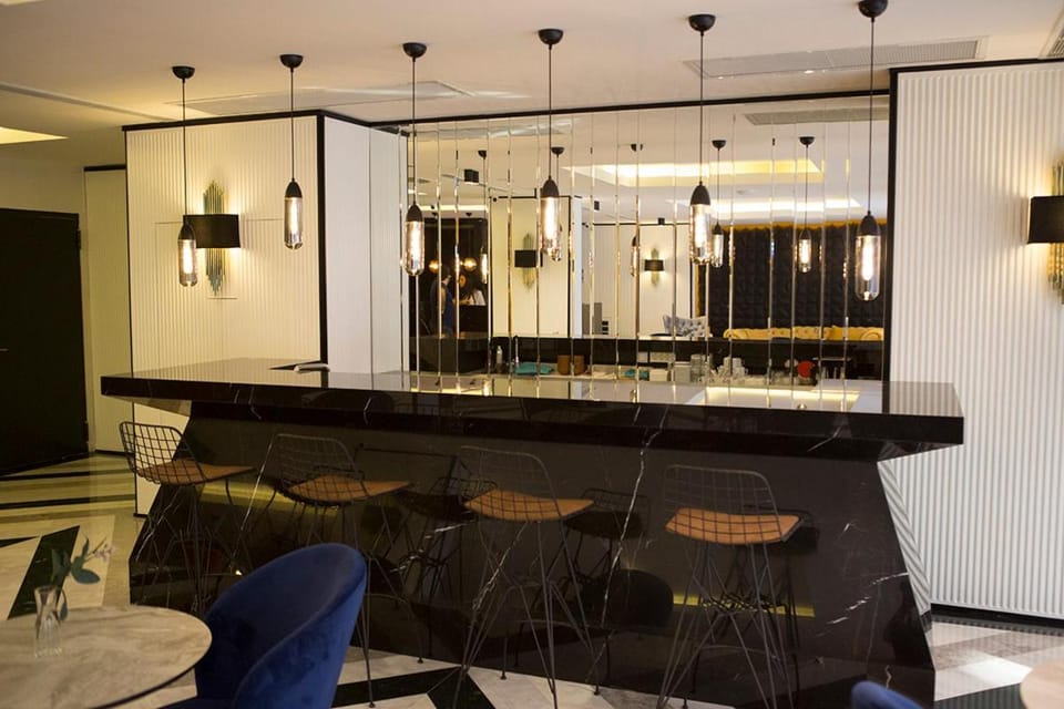 Lounge or bar