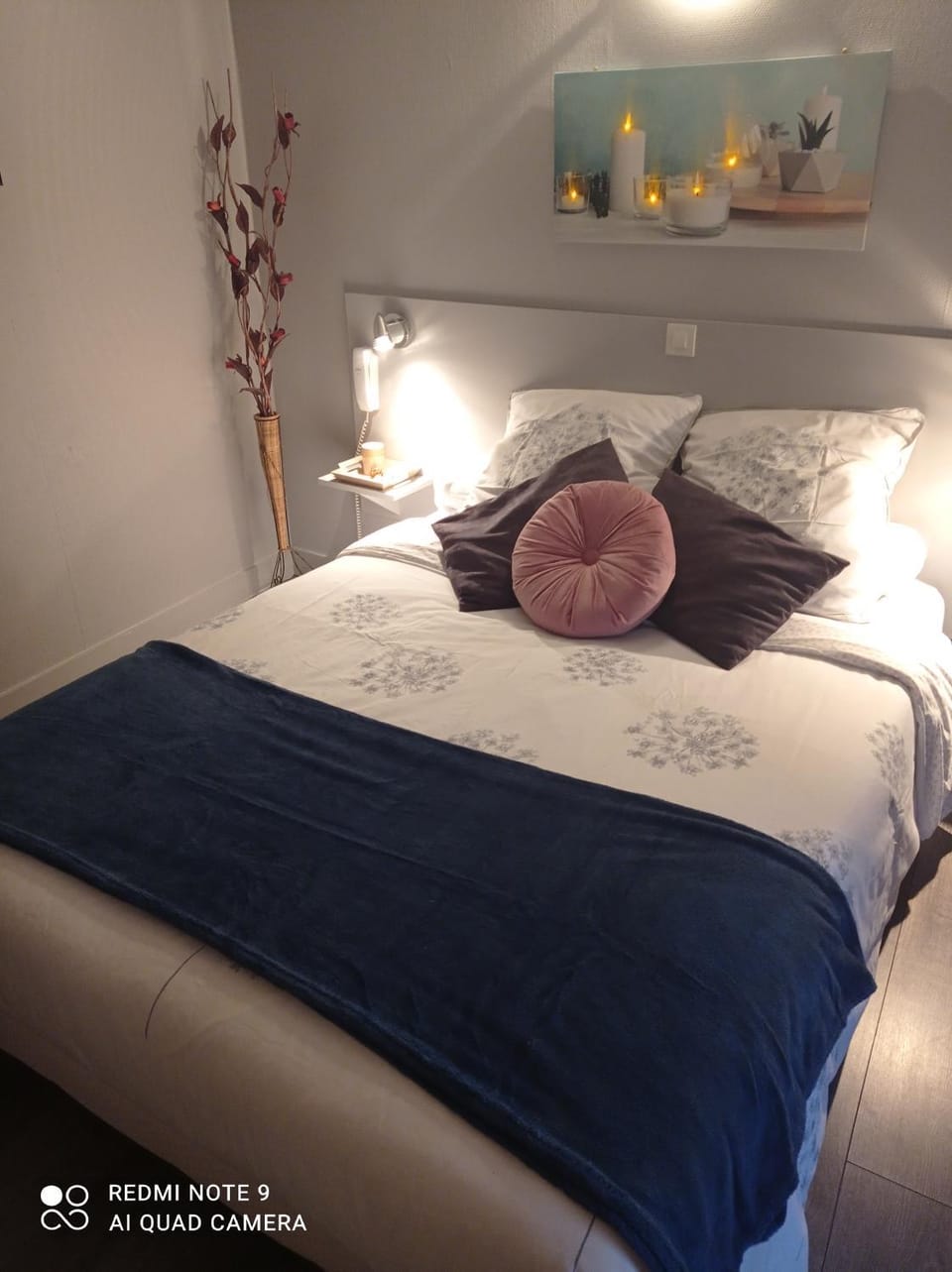 Bathroom, Photo of the whole room, Bedroom