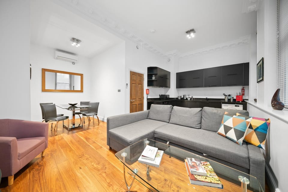 Property building, Living room