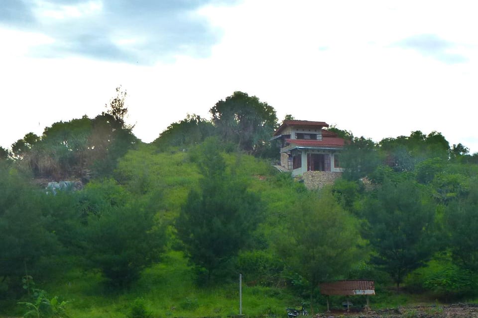 Property building, Seasons