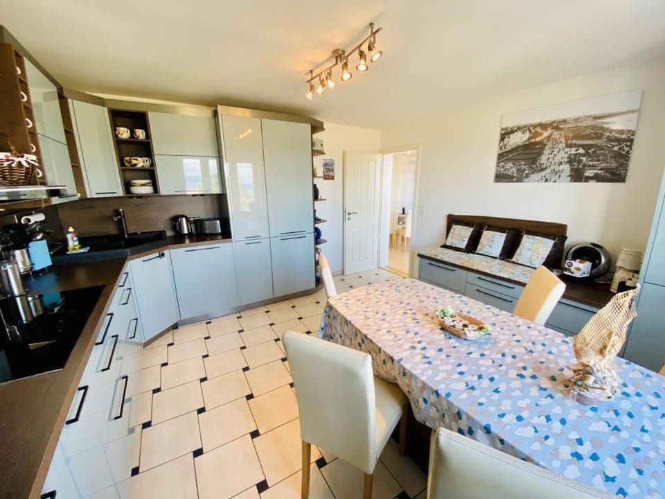 Villa Lipsia/Seeblick Apartment in Mecklenburg-Vorpommern, Germany