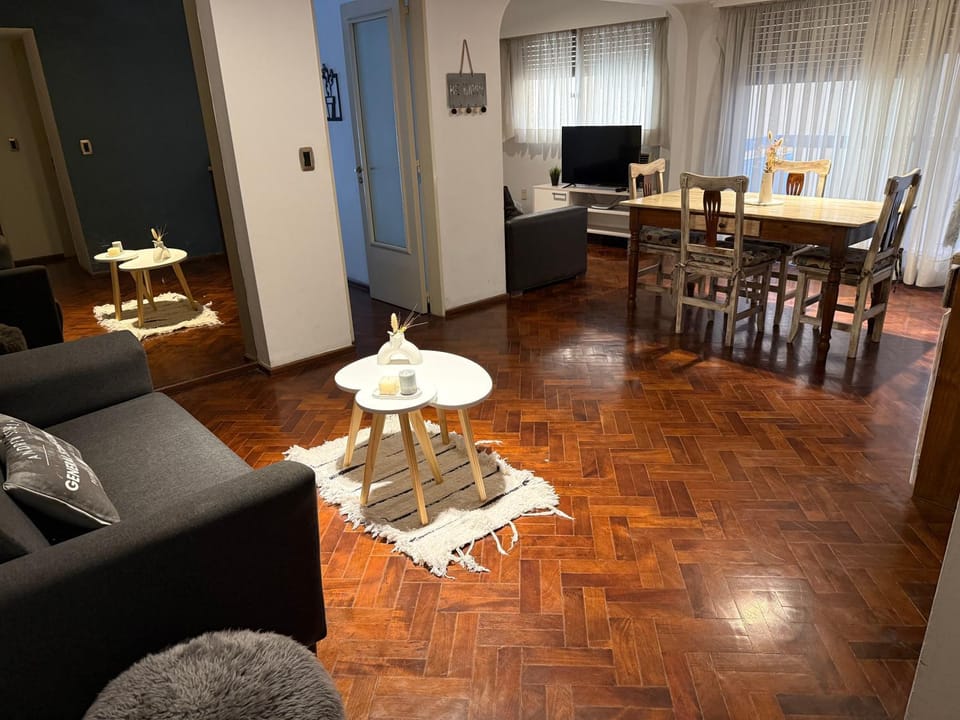 Cálido Departamento en el Corazón Mendocino Apartment in Mendoza