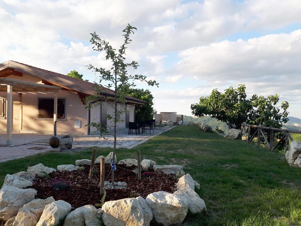 Property building, Garden, Garden view