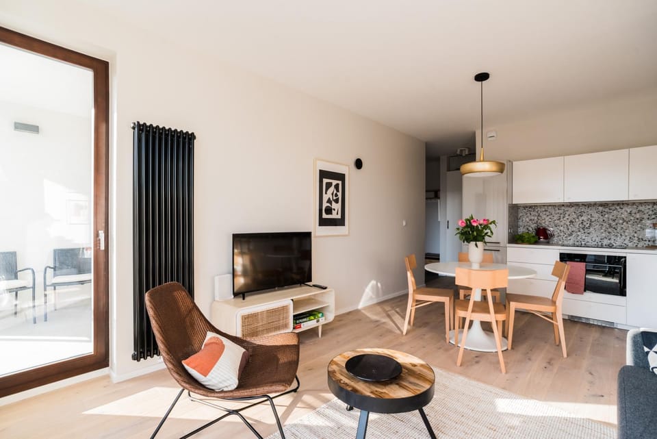 TV and multimedia, Living room
