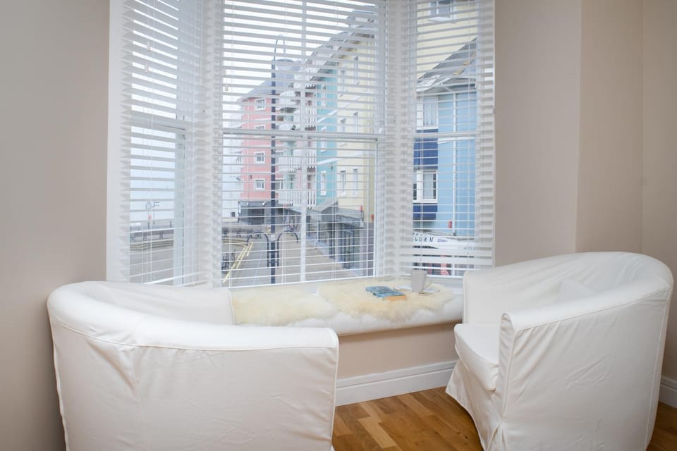 1 Lisburne House Apartment in Aberystwyth