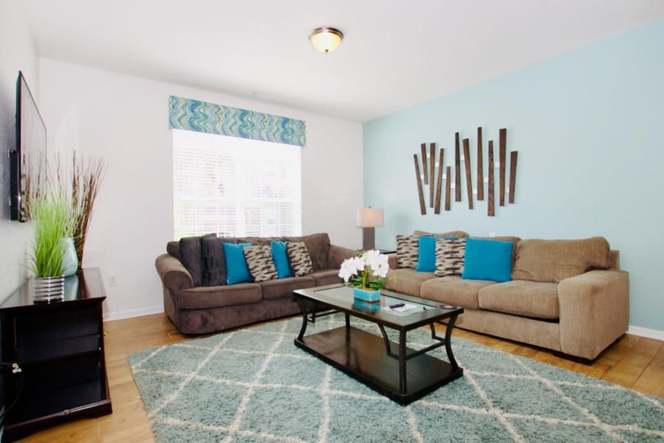 Vista Cay at Epic Universe - Luxury 4 bedroom condo Apartment in Highlands Reserve