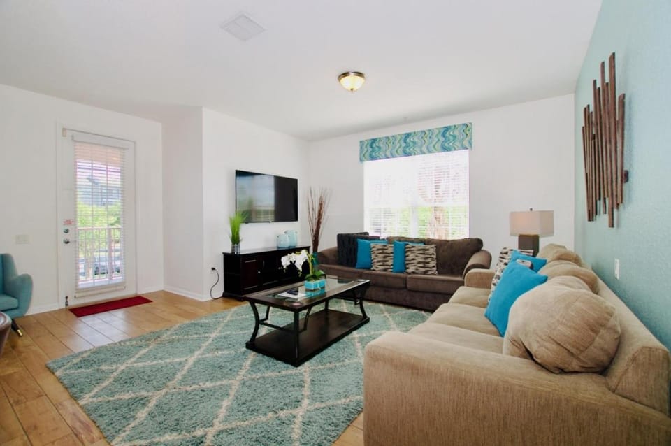 Vista Cay at Epic Universe - Luxury 4 bedroom condo Apartment in Highlands Reserve