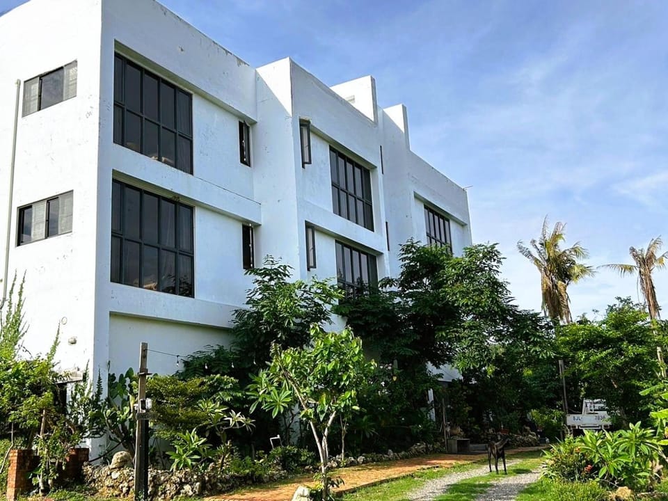 Property building, Garden