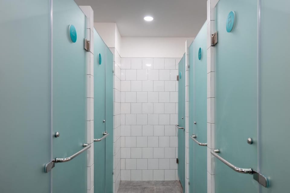 Bathroom, Public Bath