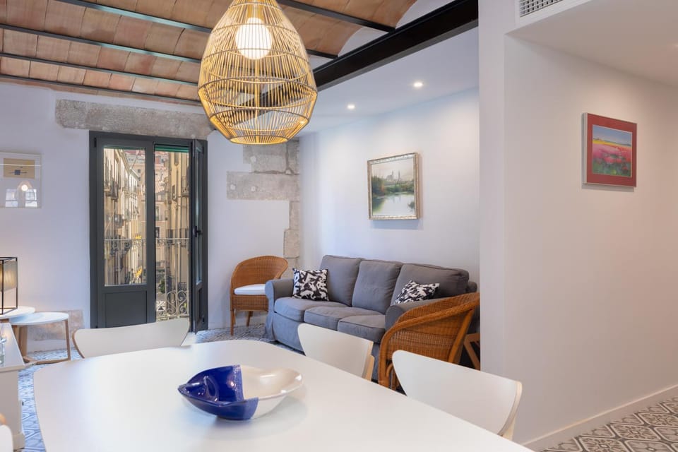 Balcony/Terrace, Living room, Seating area, Dining area