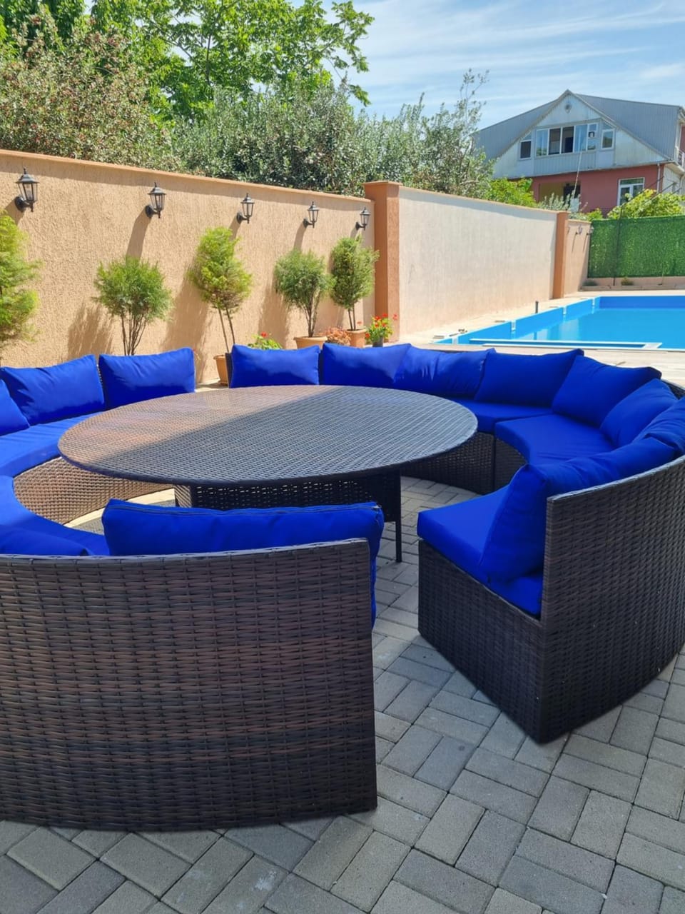 Swimming pool