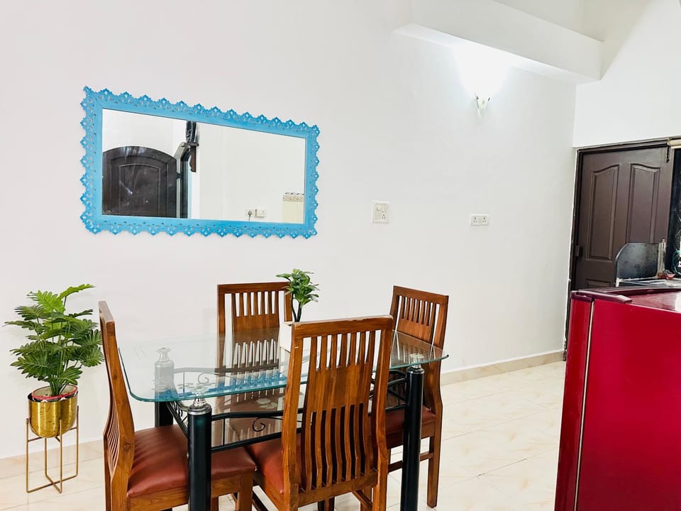 GR STAYS Beautiful 2bhk Apartment In Arpora 5 mins to Baga Apartment in Baga