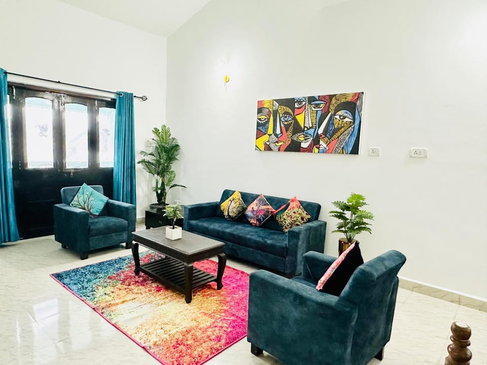 GR STAYS Beautiful 2bhk Apartment In Arpora 5 mins to Baga Apartment in Baga
