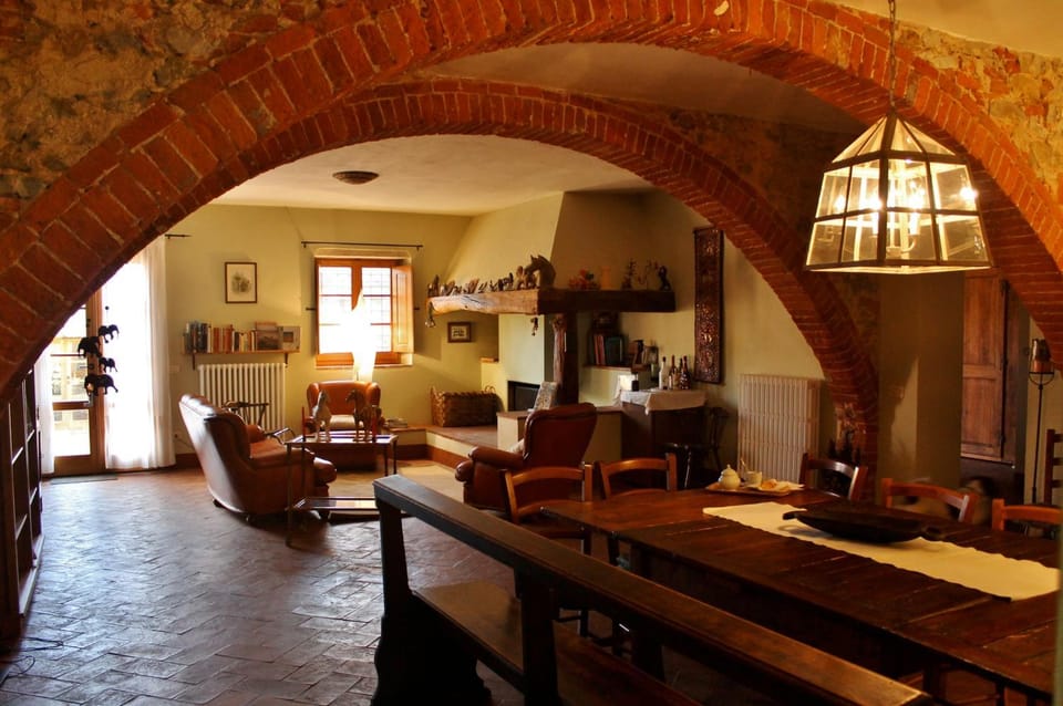 Lounge or bar, Seating area