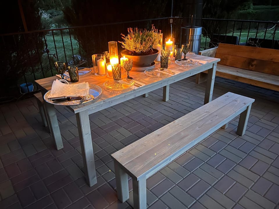 Patio, Night, Food and drinks