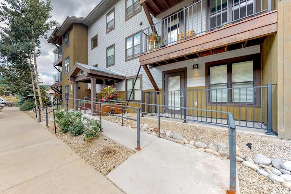 Mountain Getaway Apartment in Colorado