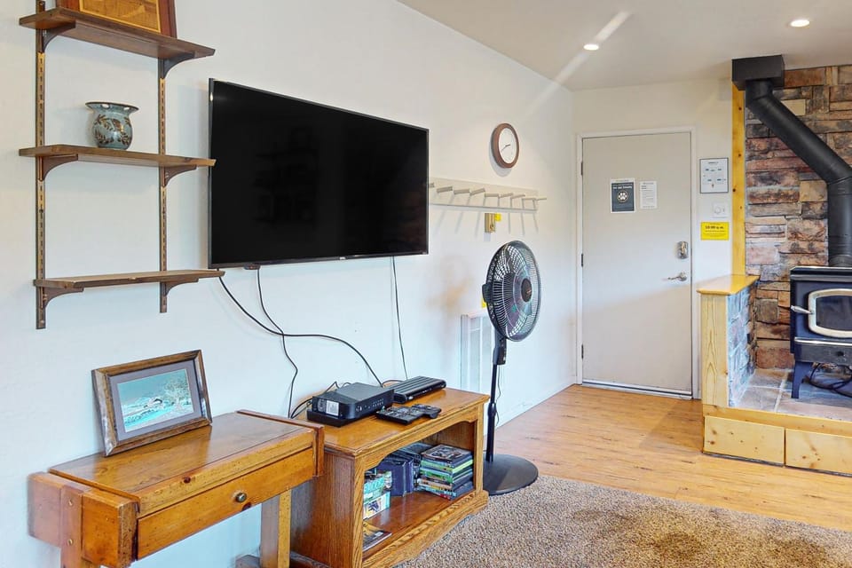 Bigwood 13 Apartment in Mammoth Lakes