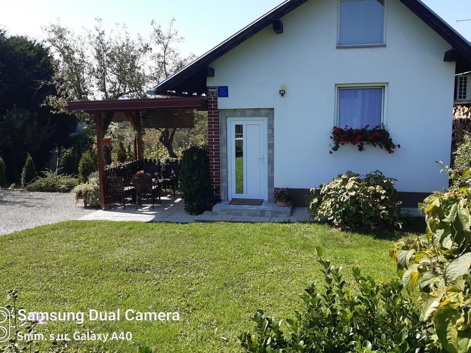 Kuca za odmor Vinica breg Villa in Slovenia