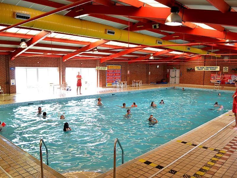 Gold Plus Caravan Campground/ 
RV Resort in Dymchurch