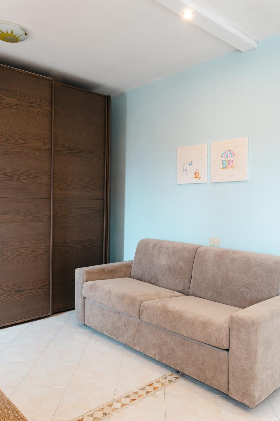 Summer, Bedroom