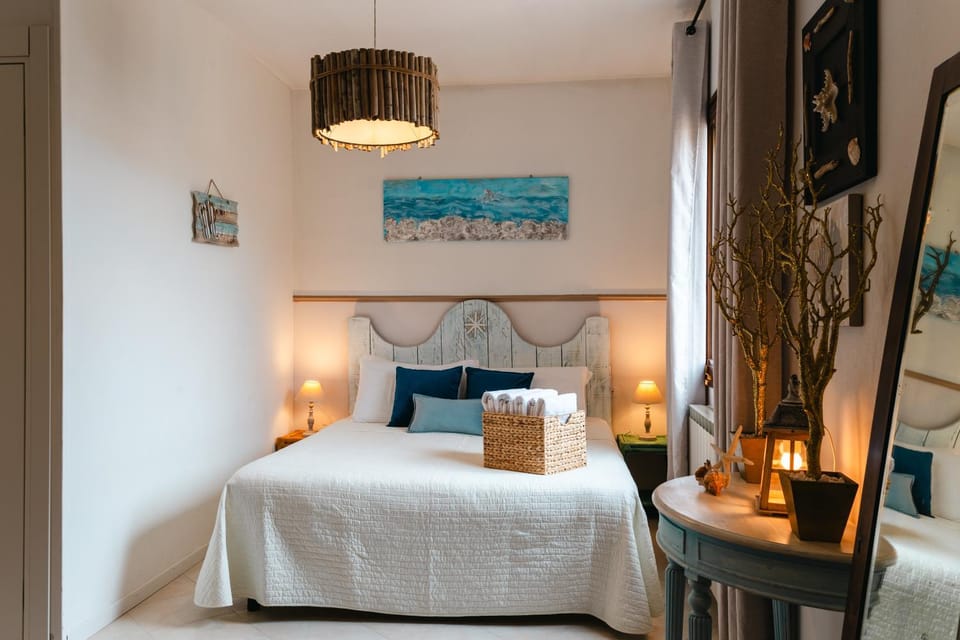 Summer, Bedroom