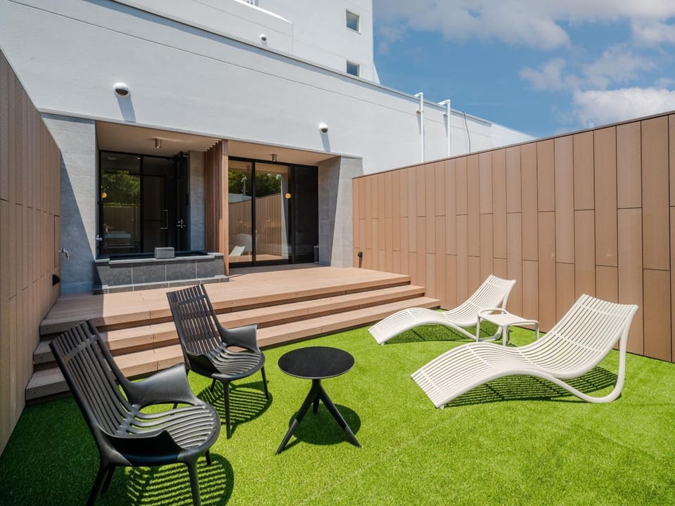 Balcony/Terrace, Photo of the whole room