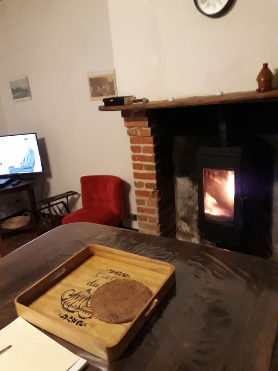 Communal lounge/ TV room, TV and multimedia, Living room, Seating area