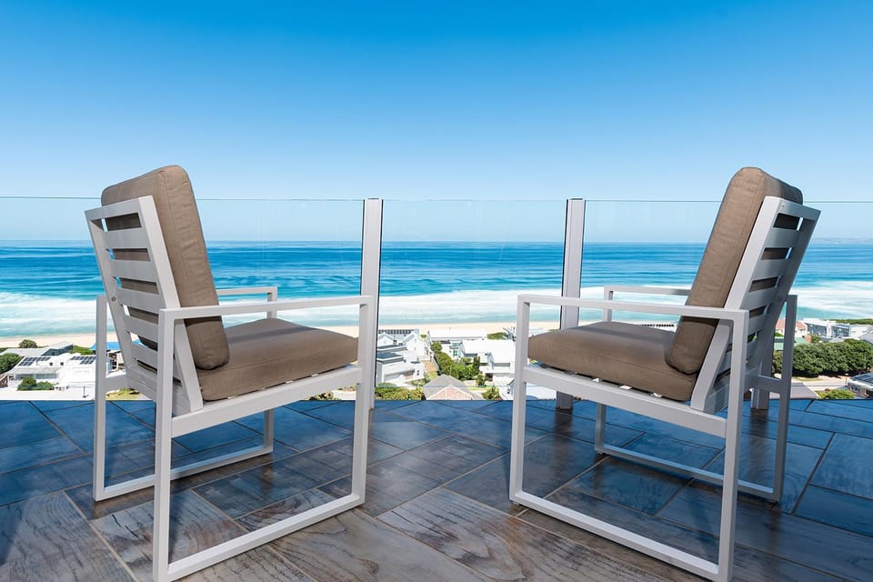 Seating area, Sea view