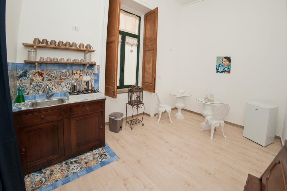 Lobby or reception, Lounge or bar, Communal kitchen