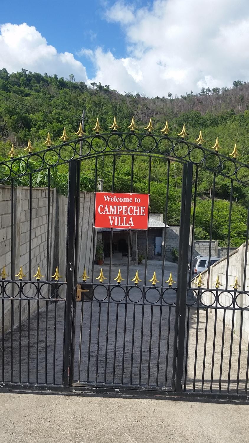 Campeche Villa Jasmine Apartment Apartment in Dominica