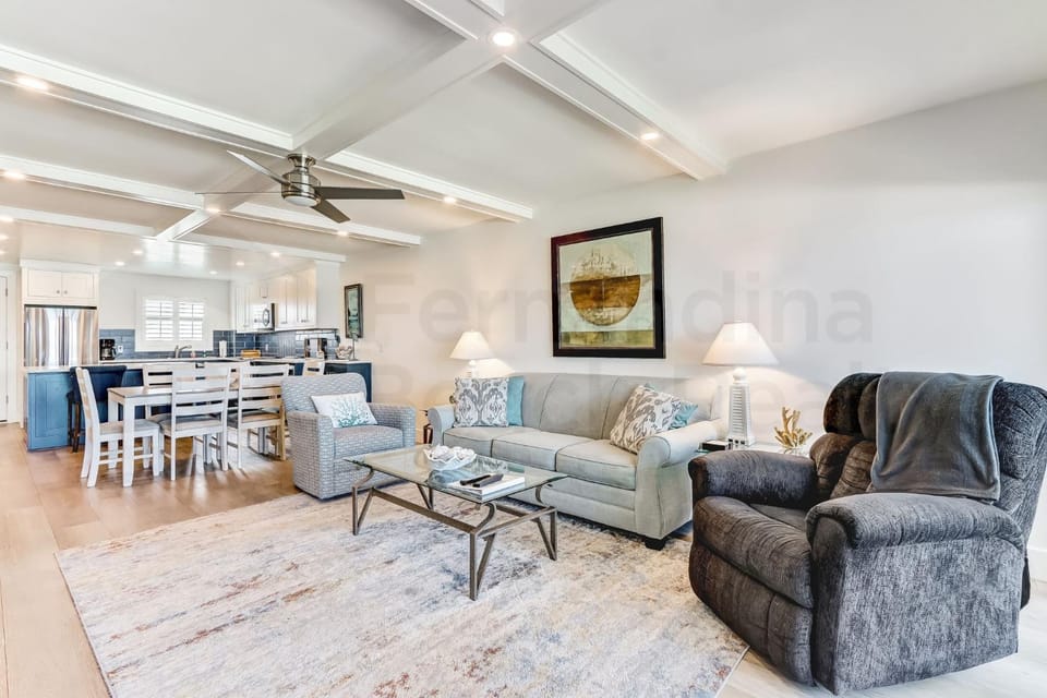 High End Coastal Feel Condo Apartment in Fernandina Beach