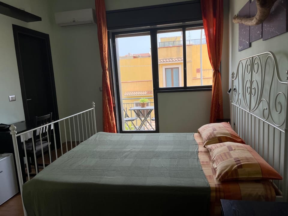 Nemi rooms Bed and Breakfast in Avola