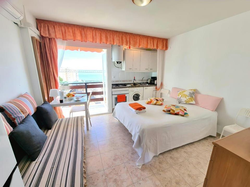 Elegant Studio with Sea View in Benalmádena - 30 m² Apartment in Benalmadena