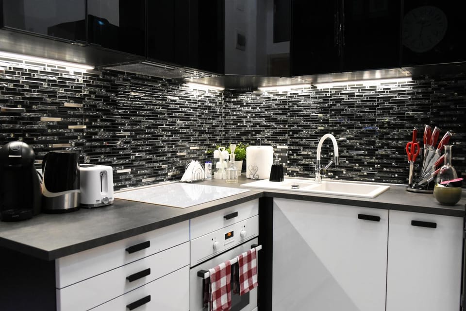 Coffee/tea facilities, Kitchen or kitchenette