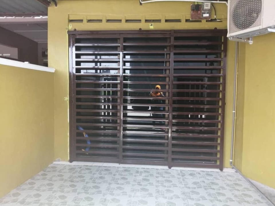 Naura Homestay Kuantan {muslim bajet Homestay] House in Pahang, Malaysia