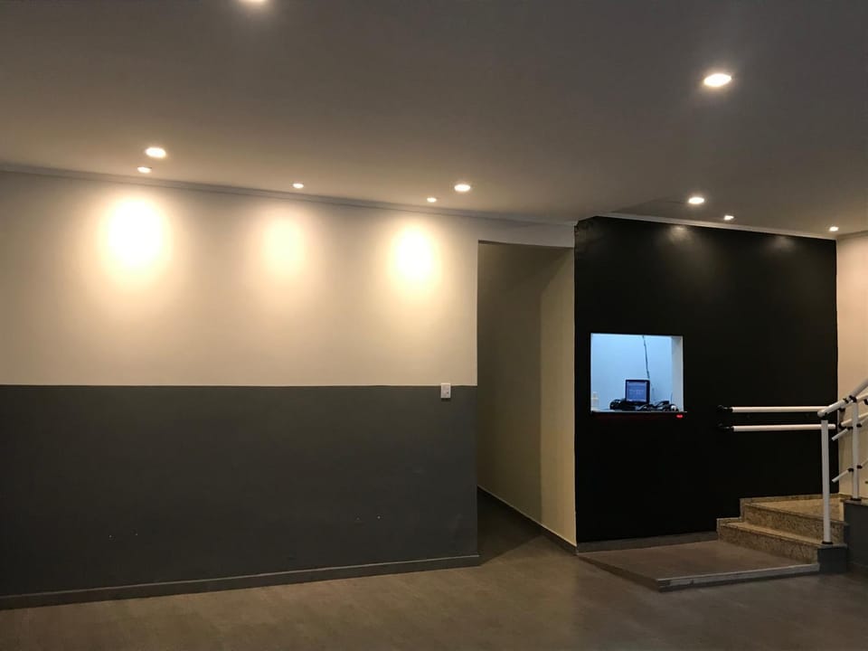 Hotel Charlly Hotel in Osasco