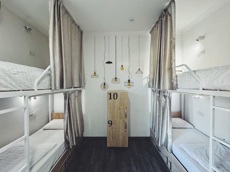 bunk bed