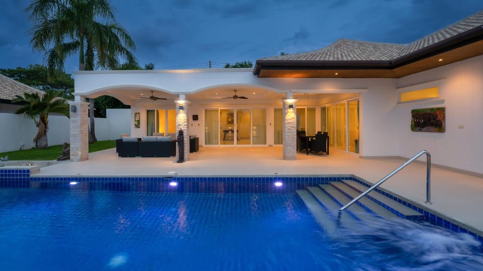 Property building, Balcony/Terrace