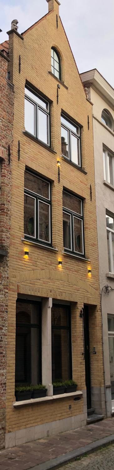 Property building, Street view