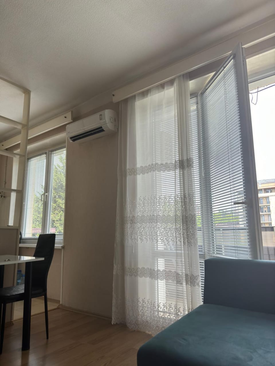 Cozy apartment with balcony Apartment in Tbilisi, Georgia