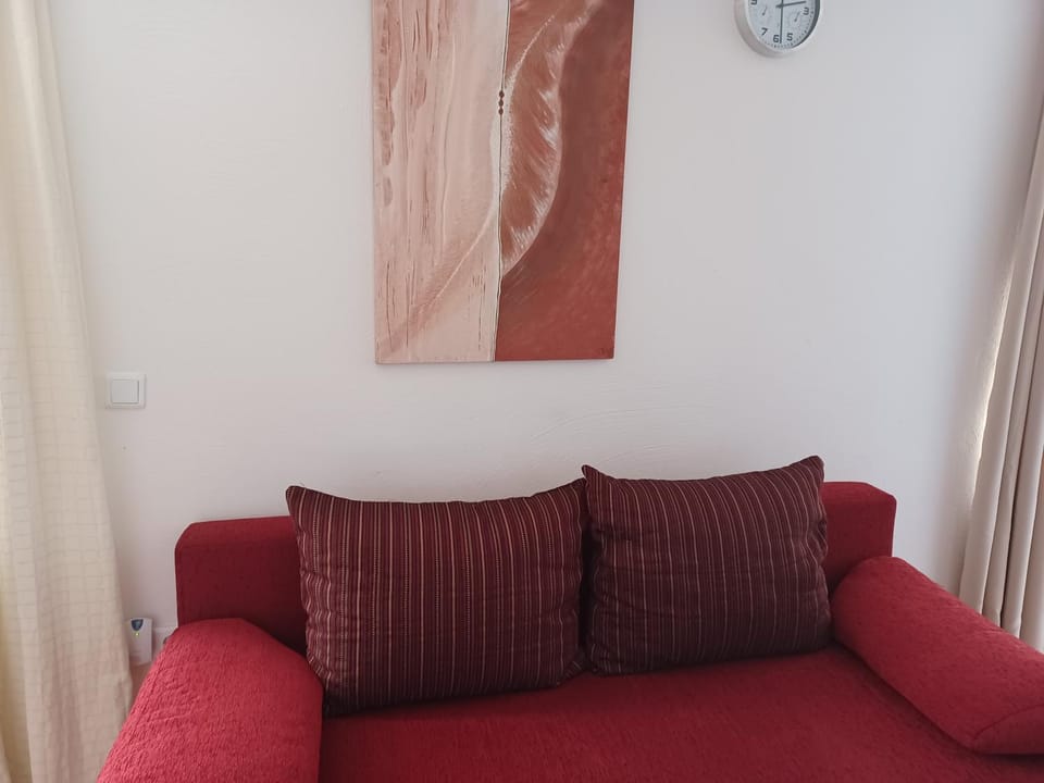 Living room, Decorative detail, Seating area