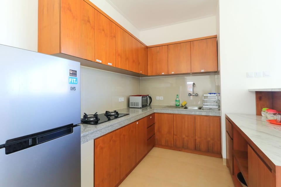 Kitchen or kitchenette, Communal kitchen