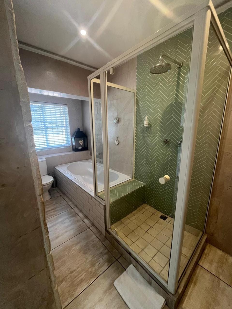 Shower, Bath