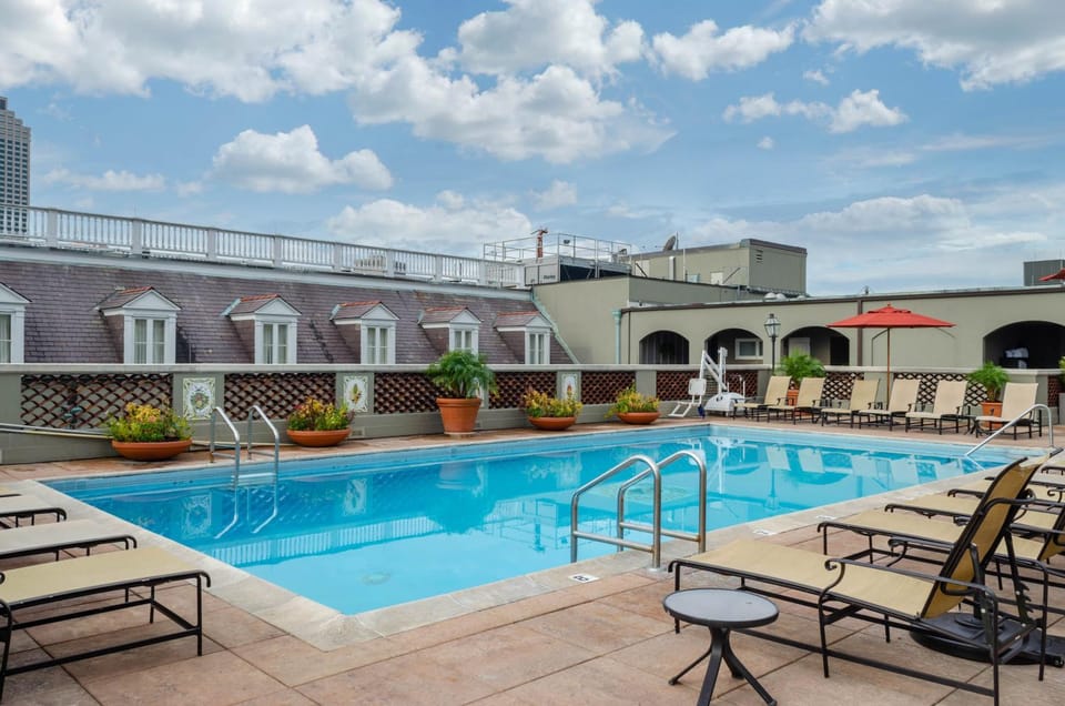 Swimming pool, Swimming pool