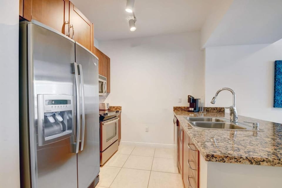 Amazing one-bedroom in Casa Costa!BEACH PASS INC! House in Boynton Beach