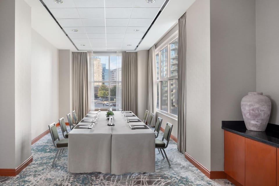 Meeting/conference room