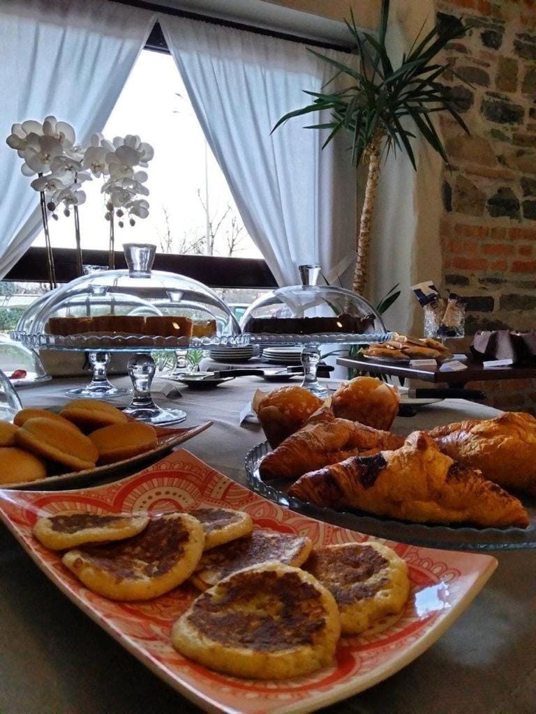 Food and drinks, Food, Breakfast, Buffet breakfast