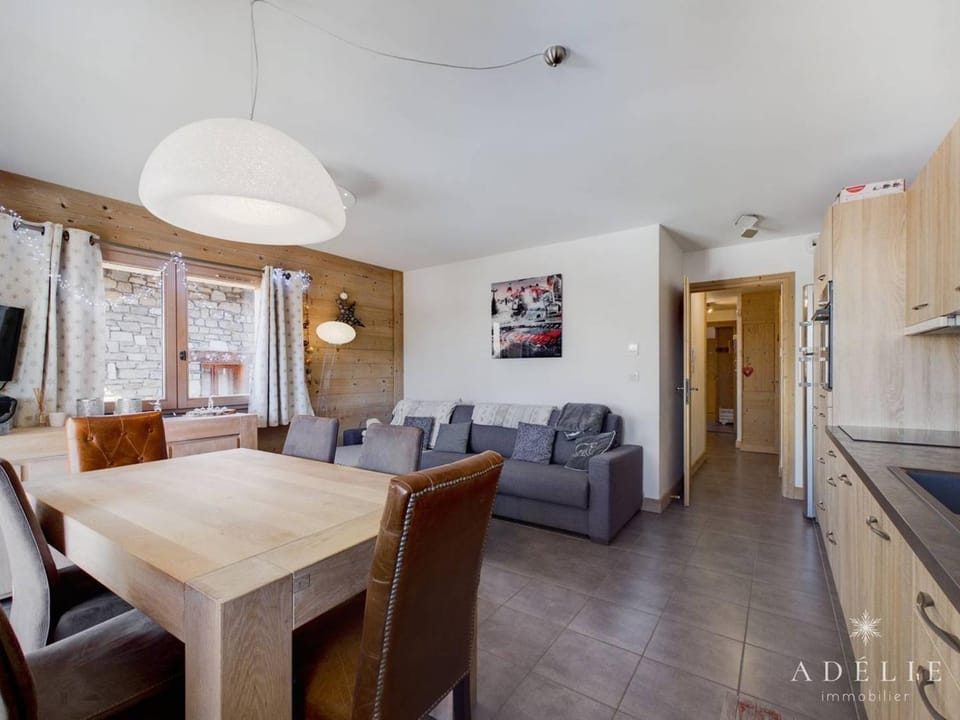Charmant 3 pièces aux pieds des pistes avec balcon, parking et WiFi - FR-1-398-606 Apartment in Montvalezan